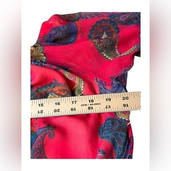 Sweet Pea Pink Paisley Fashion Top Off Shoulder Fitted Crop Waist Sheer Size XS - Picture 4 of 7